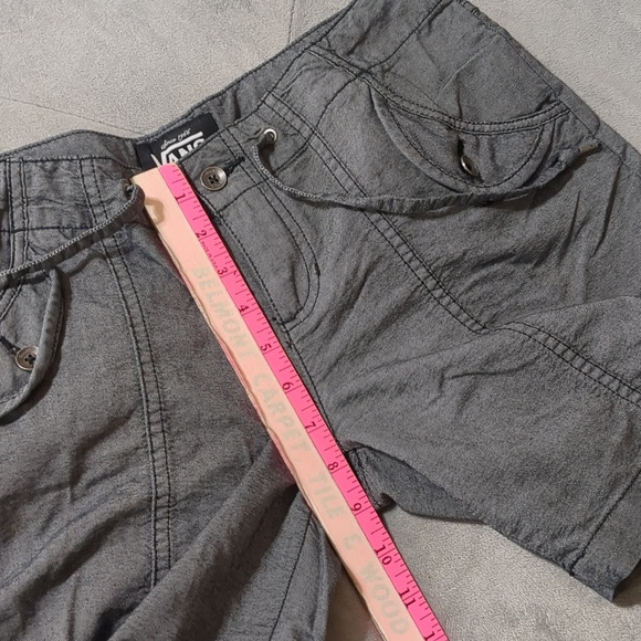 Vans Off The Wall Grey Shorts Juniors Size 5 - Picture 5 of 7